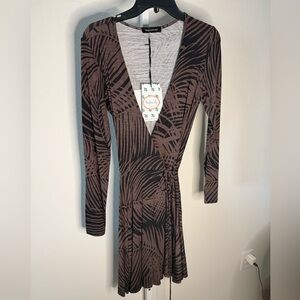 Hourglass Lilly Brown and Black Long Sleeve Dress
